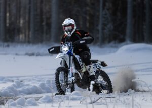 tapahtumakuvaus motocross talvi